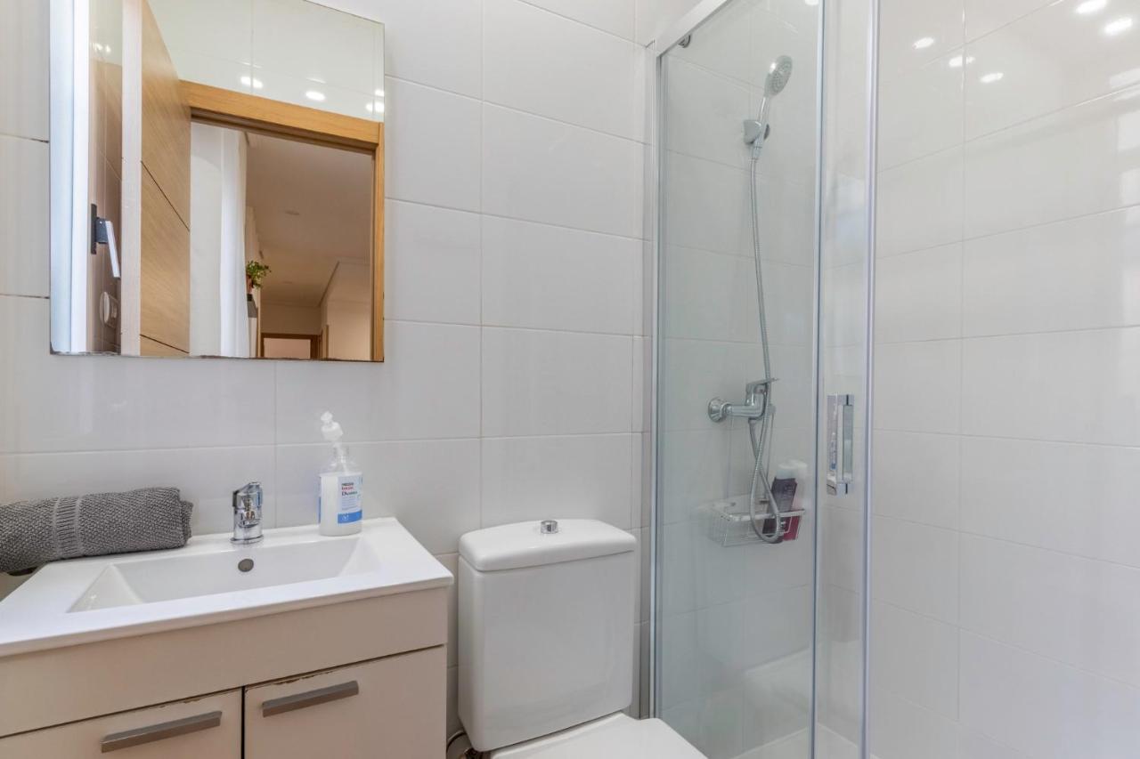 Apartamento Junto Al Guggenheim Con Parking Gratuito Бильбао Экстерьер фото